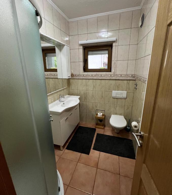Teal Apartments Bihac Luaran gambar