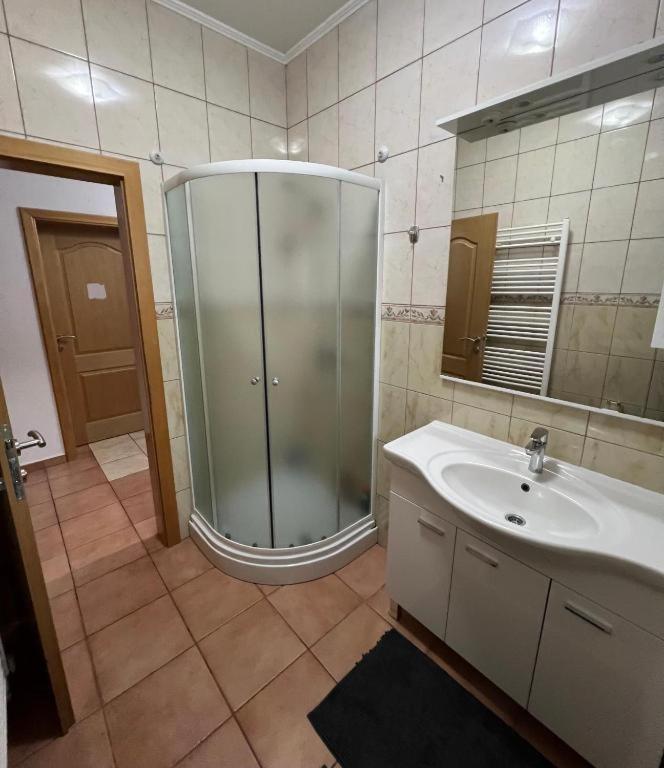 Teal Apartments Bihac Luaran gambar